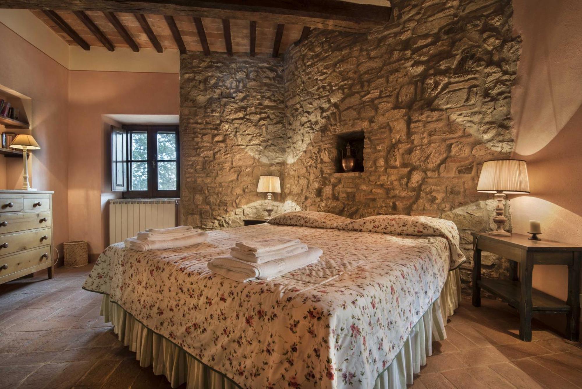 Вилла Borgo Di Camporsevoli Экстерьер фото