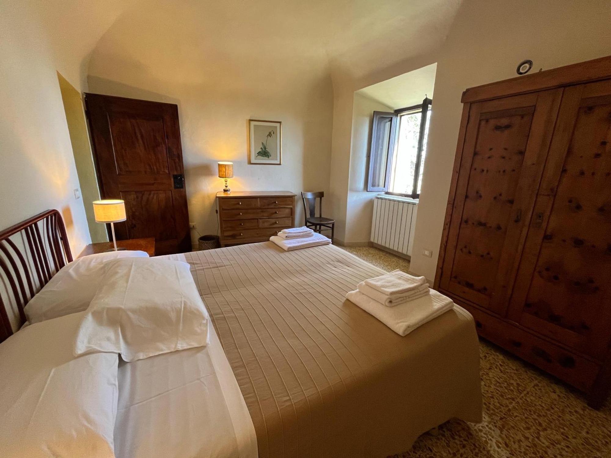 Вилла Borgo Di Camporsevoli Экстерьер фото