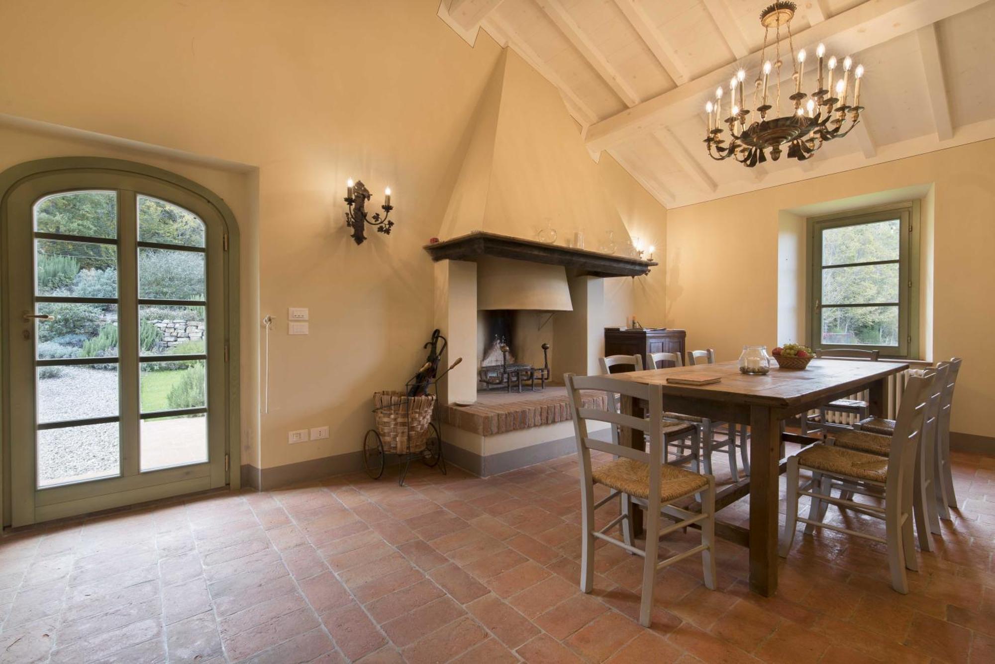 Вилла Borgo Di Camporsevoli Экстерьер фото